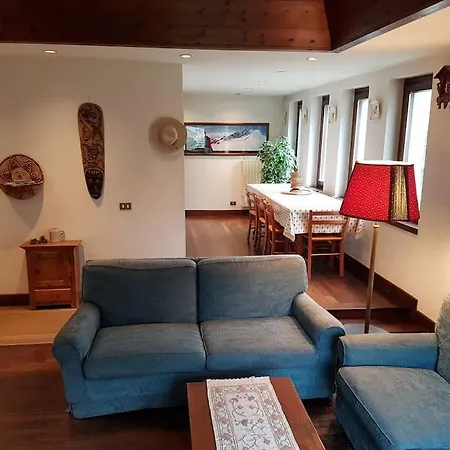 Courmayeur-morgex, Grande X 8 Persone Apartamento
